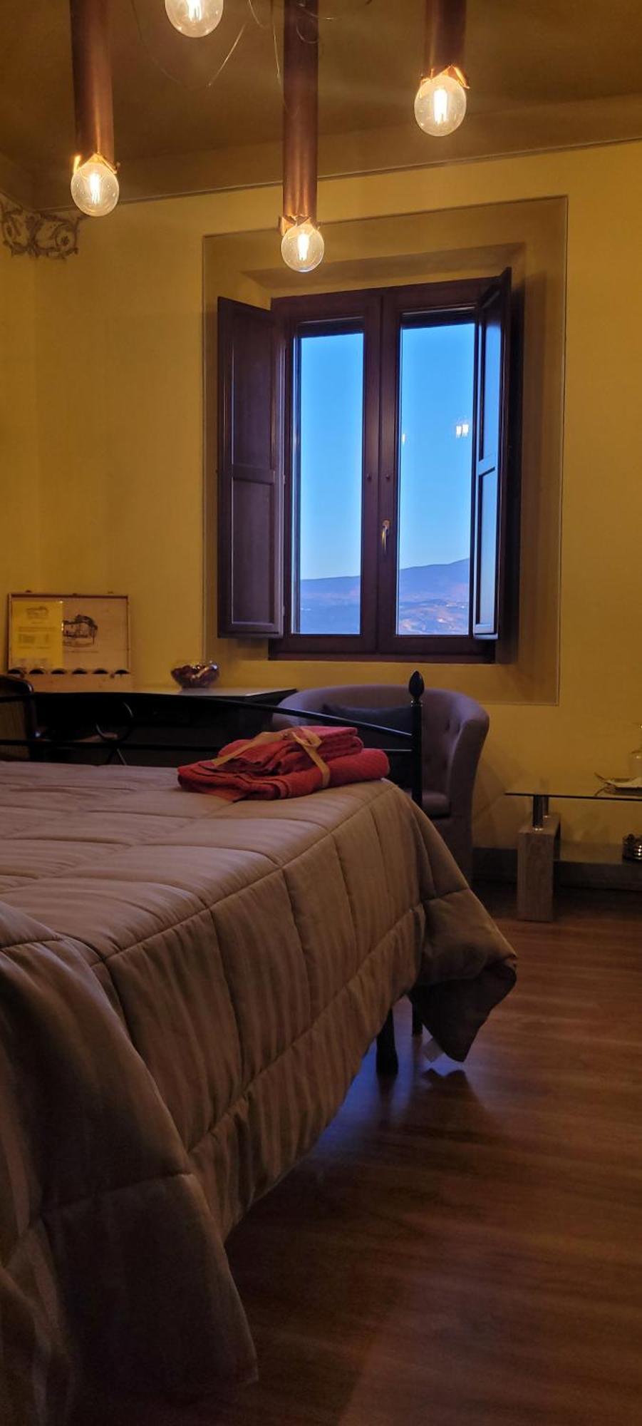Luce Di Vino Vila Montalcino Quarto foto